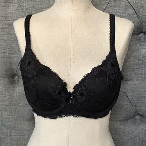 Victoria’s Secret bra